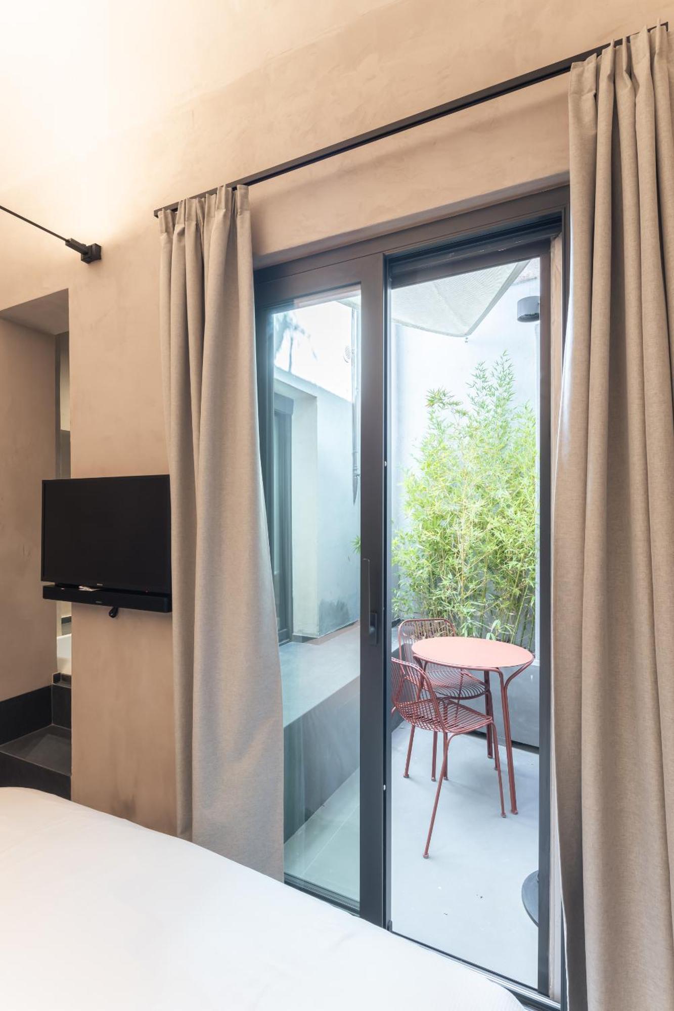 Terme Di Bacco - Design Apartaments And Spa 카타니아 외부 사진
