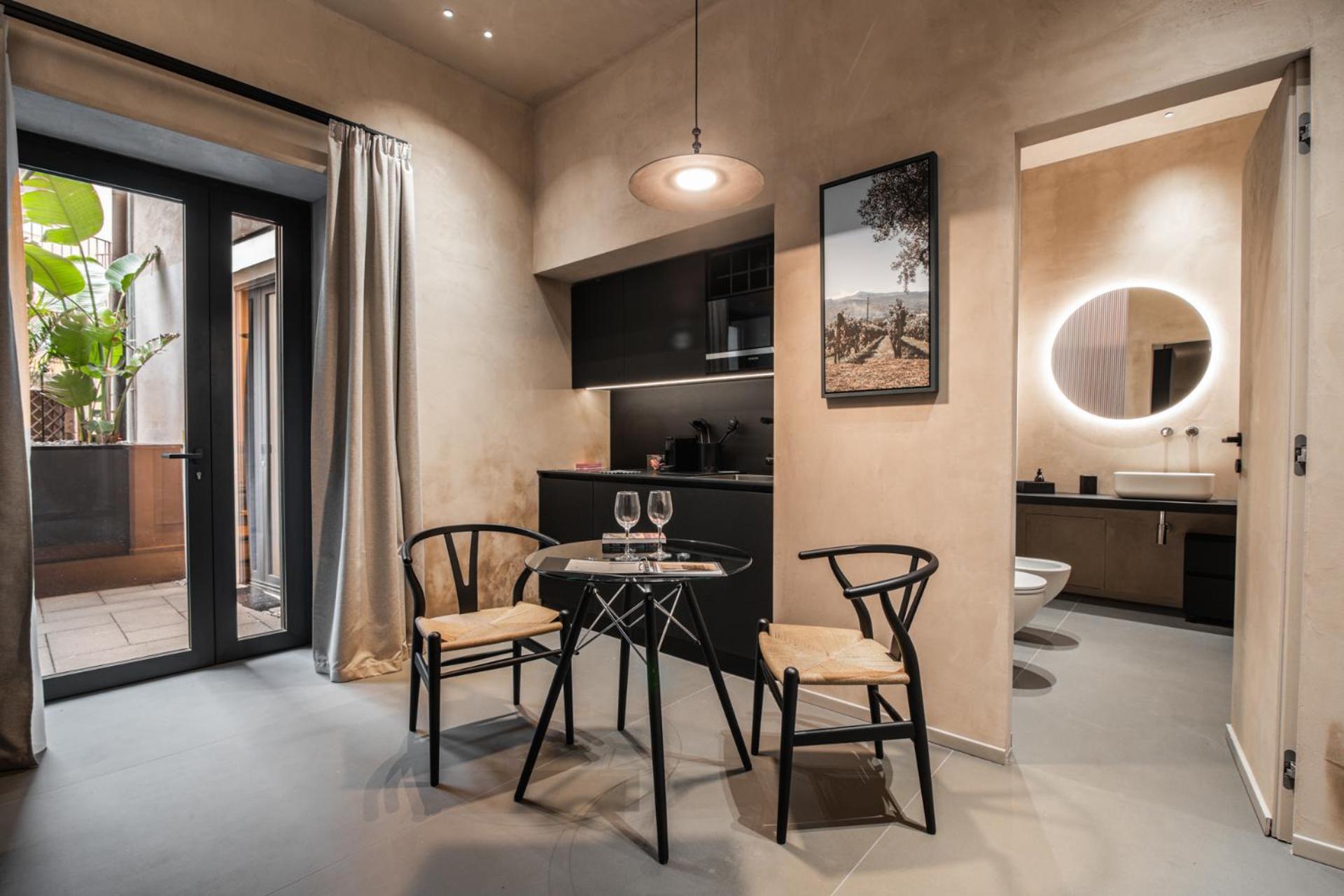 Terme Di Bacco - Design Apartaments And Spa 카타니아 외부 사진